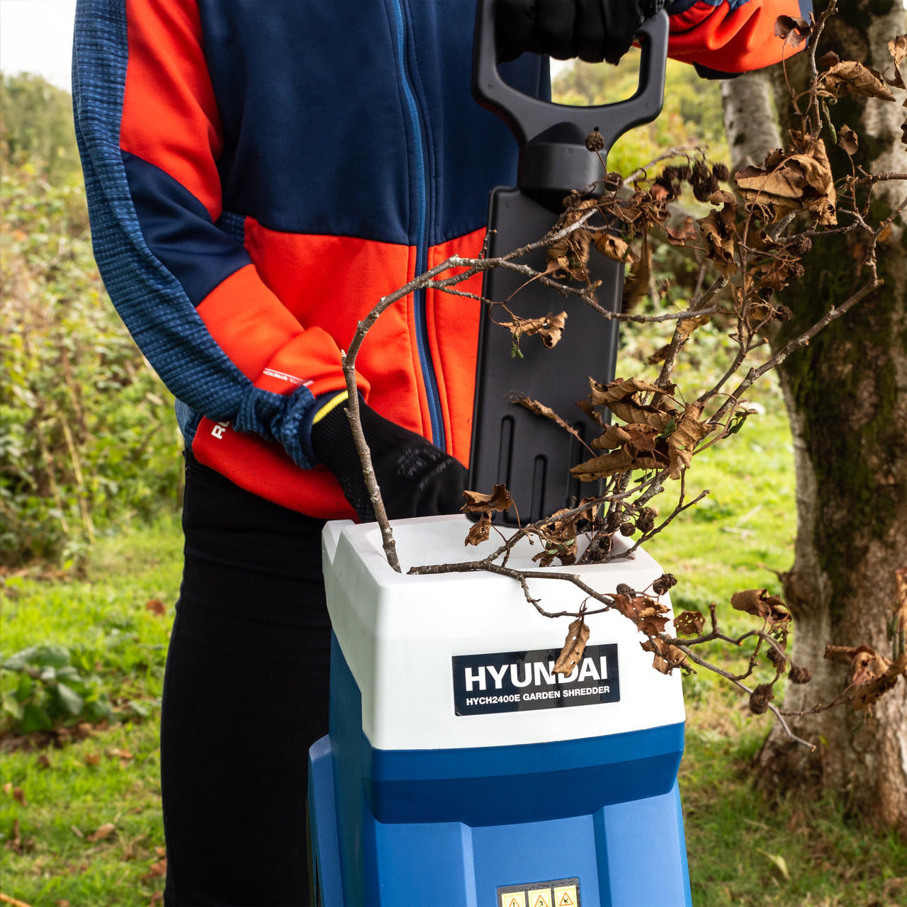 Hyundai Hyundai 2400w Electric Garden Shredder 2.4kW 230v 45L Collector HYCH2400E - Image 2