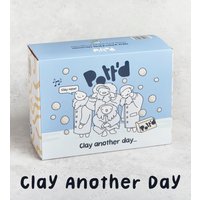 Add festive gift packaging for free!